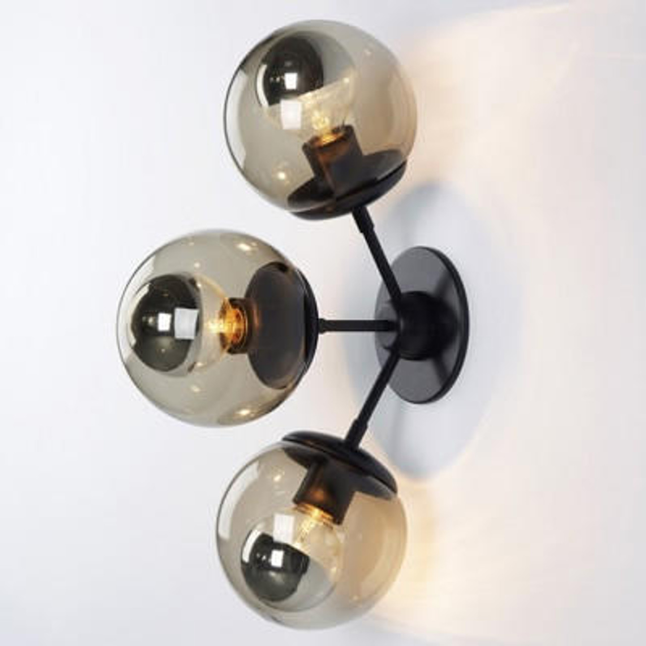 roll and hill modo sconce